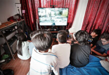 This New Gear VR Controller Feels Like it’s From the Future