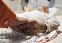 Las 5 cosas de las que se arrepienten las personas en su lecho de muerte arrepentimientos en el lecho de la muerte