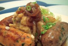 BUTIFARRAS AL VINO TINTO Salchichas al vino tinto